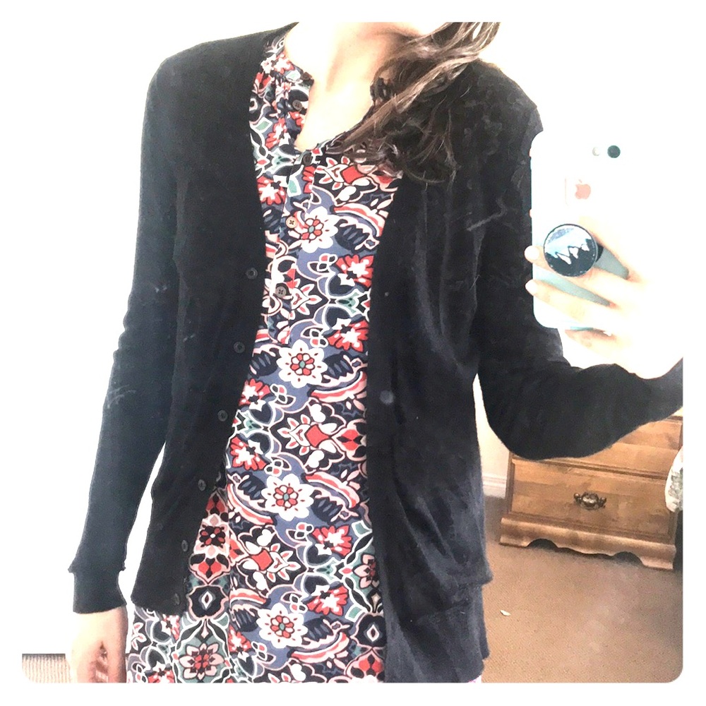 BLACK SEMI SHEER CARDIGAN
